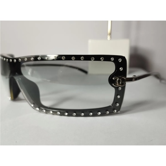 Vintage Chanel Swarovski Crystal rhinestone sunglasses 5077-B - Picture 9 of 13